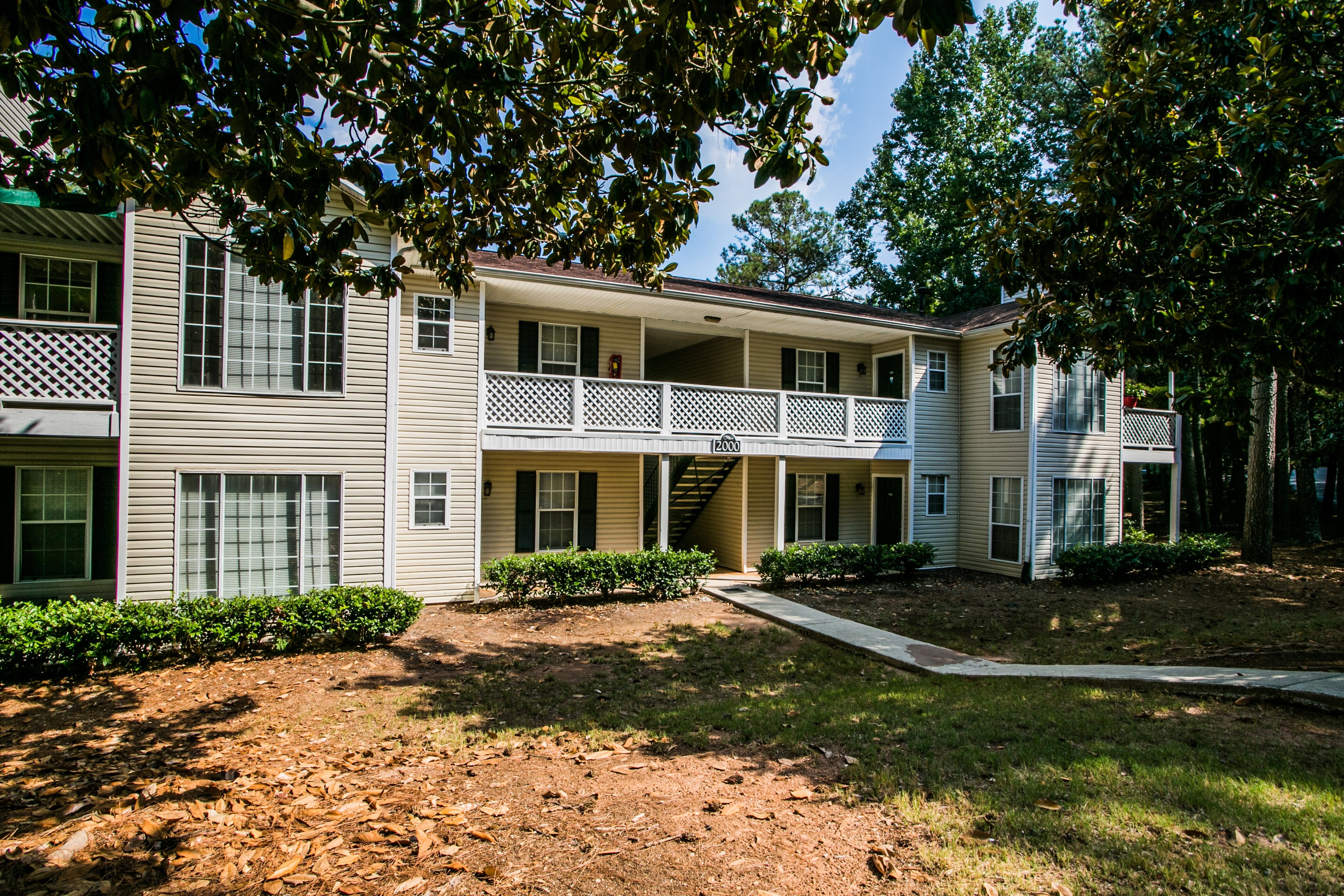 Belmont Crossing Apartments